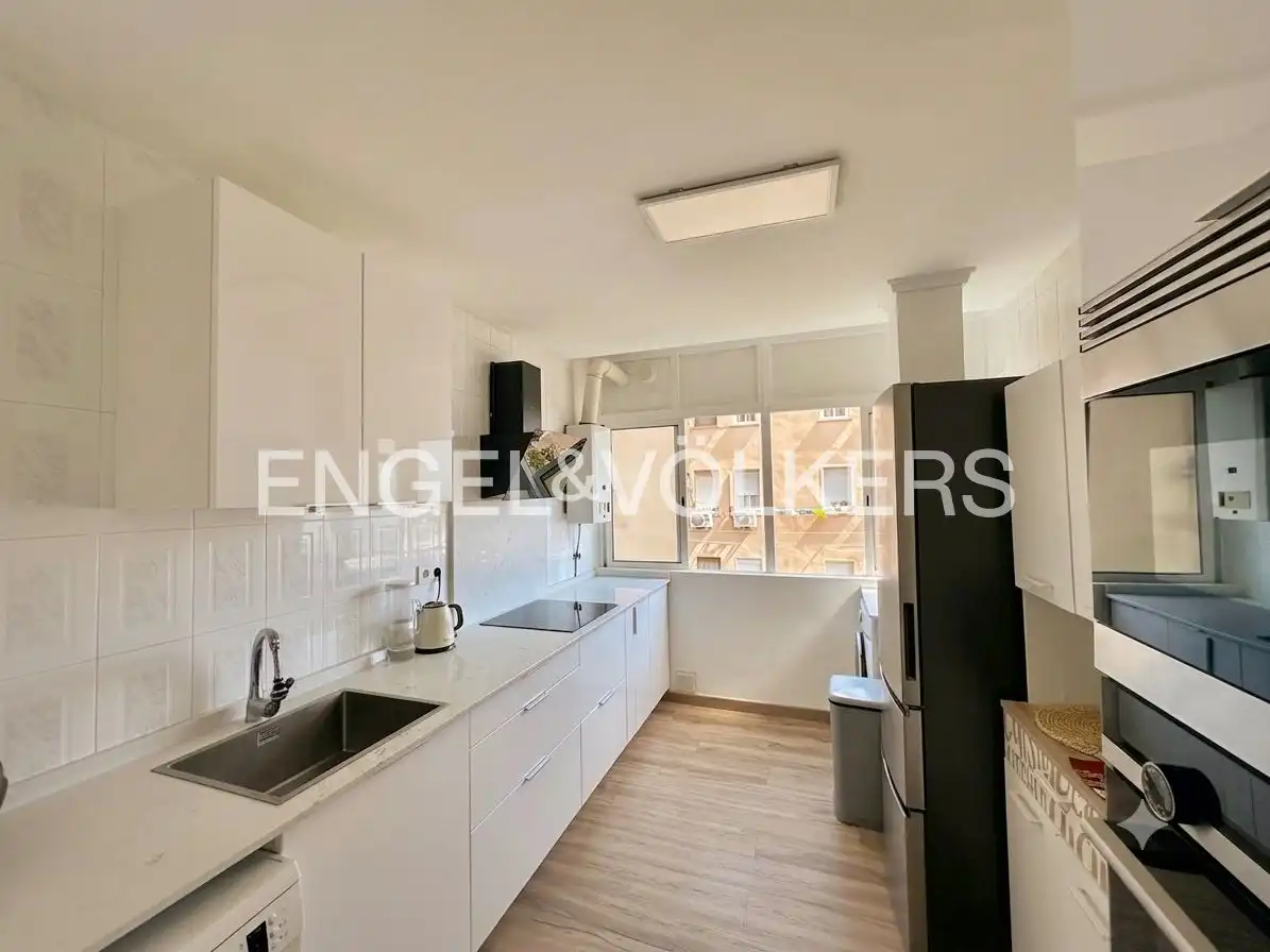 Küche von Wohnung zur Miete in Valencia mit Klimaanlage, Heizung und Möbliert