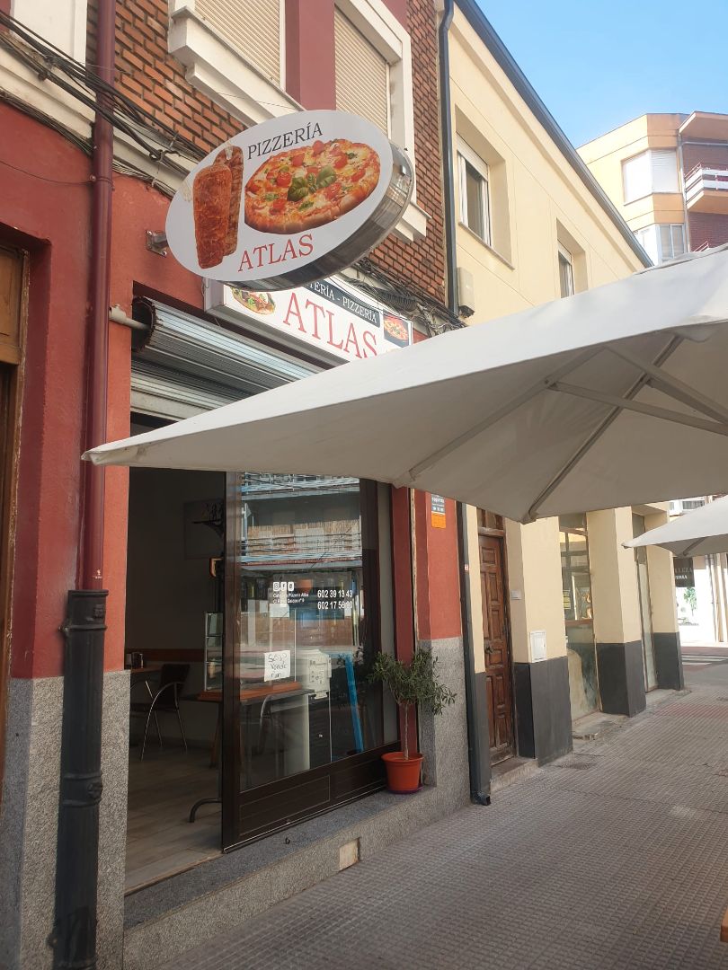 Local en venda en León Capital  amb Aire condicionat, Calefacció i Terrassa