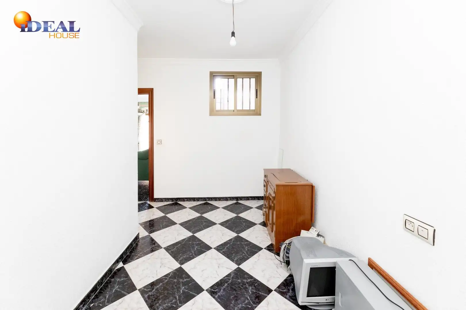 Flat for sale in Calle Cervantes, Algarinejo