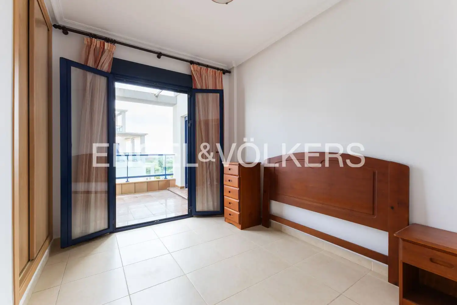 Terraza de Piso en venta en Dénia con Aire acondicionado, Calefacción y Piscina