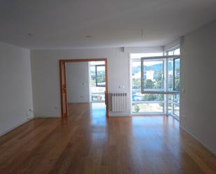 Living room of Flat to rent in Santiago de Compostela   with Heating, Storage room and Oven