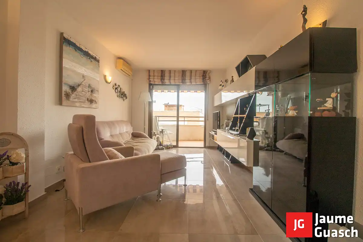Living room of Flat for sale in Torredembarra  with Air Conditioner, Heating and Terrace