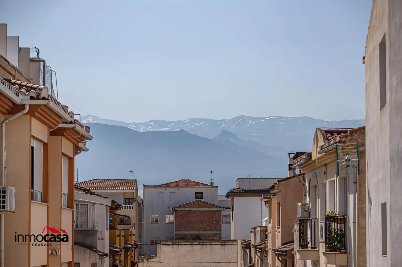 Exterior view of Flat for sale in Armilla  with Balcony