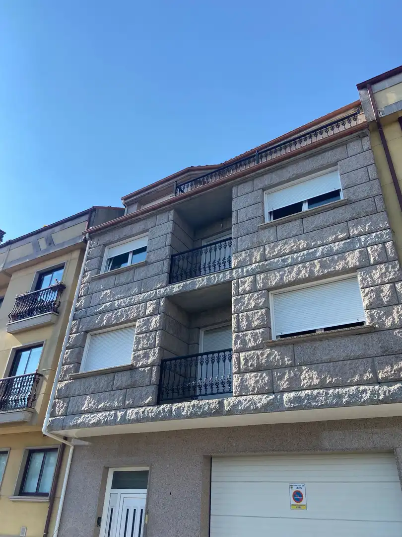 Mixed residential for sale in Lalín