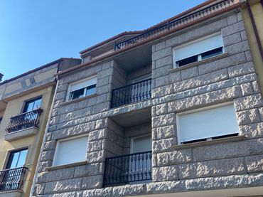 Mixt residencial en venda a Lalín