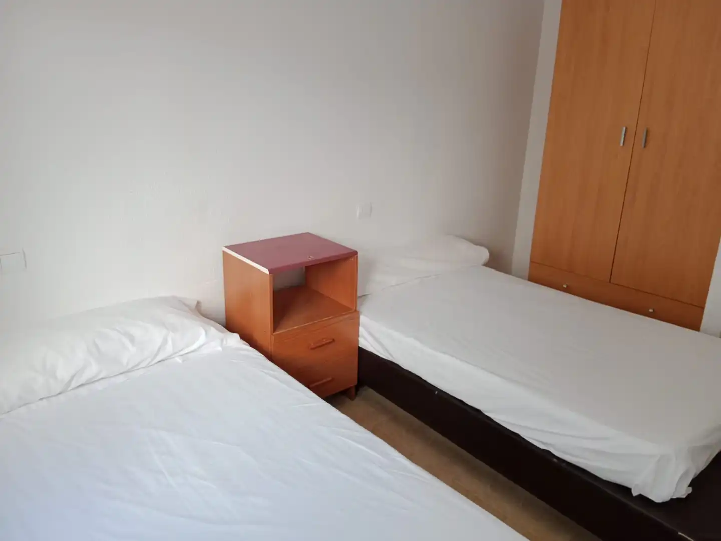 Habitación de Piso de alquiler en Villaseca de la Sagra con Calefacción, Terraza y Amueblado
