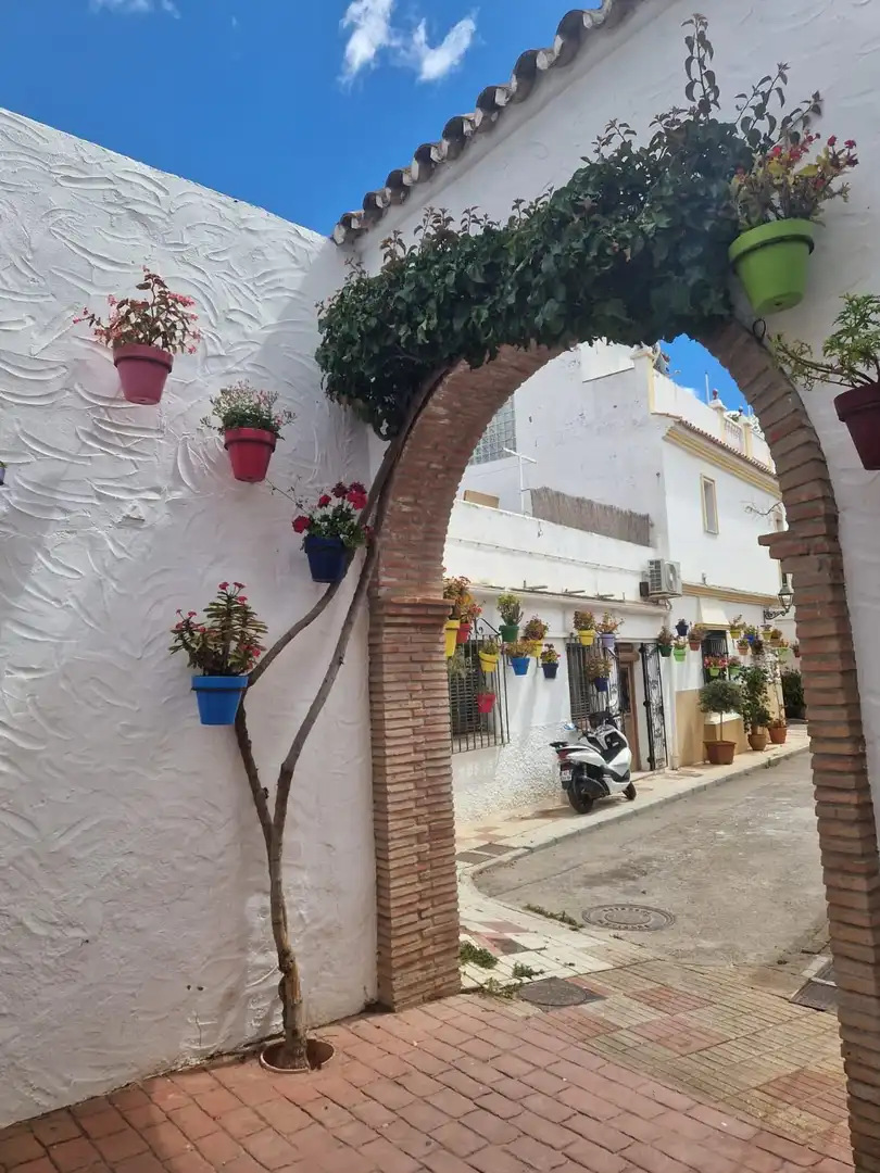Piso con ascensor en venta en Estepona - Estepona,Centro,Avenida Juan Carlos I