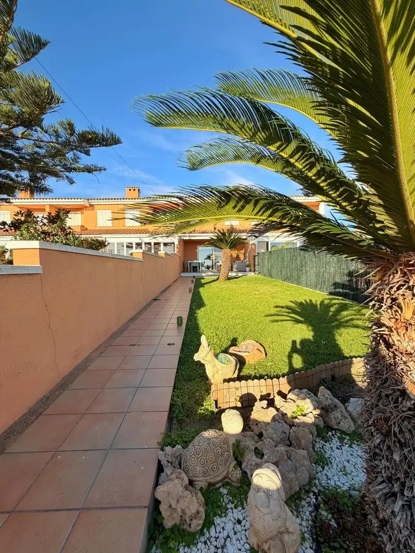 Jardí de Casa o xalet en venda en Almazora / Almassora amb Terrassa i Traster
