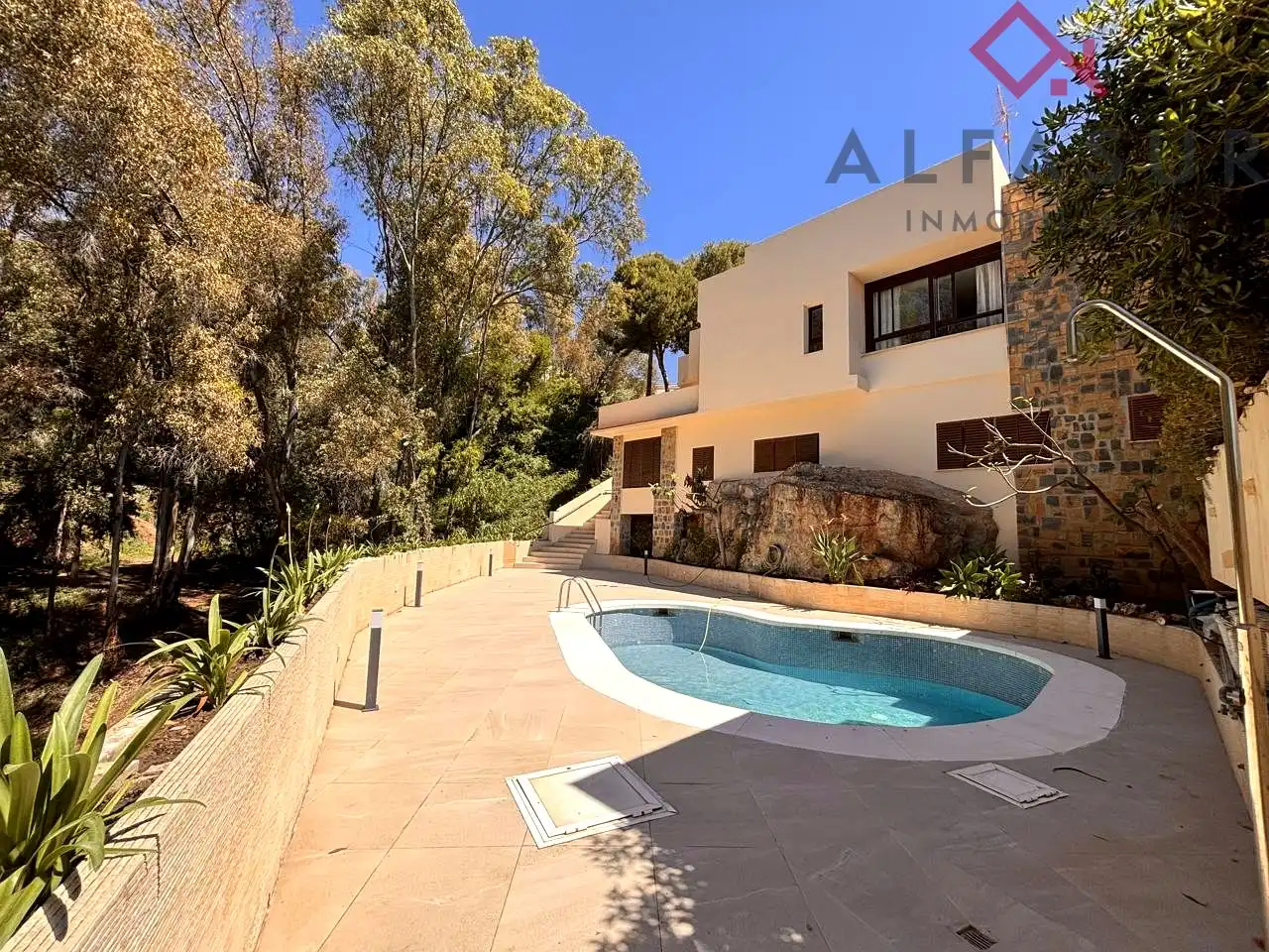 Außenansicht von Haus oder Chalet zur Miete in Málaga mit Klimaanlage, Heizung und Privatgarten