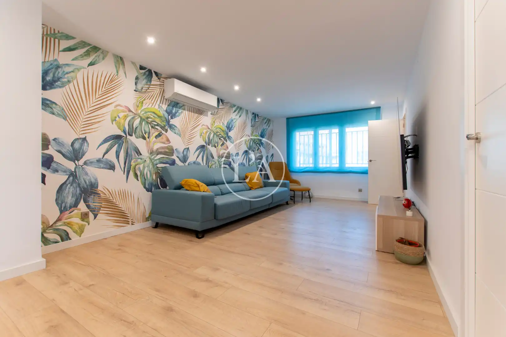Wohnzimmer von Einfamilien-Reihenhaus zum Verkauf in Cambrils mit Klimaanlage, Heizung und Privatgarten