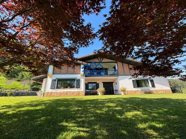 Casa-chalet en Venta en Berango