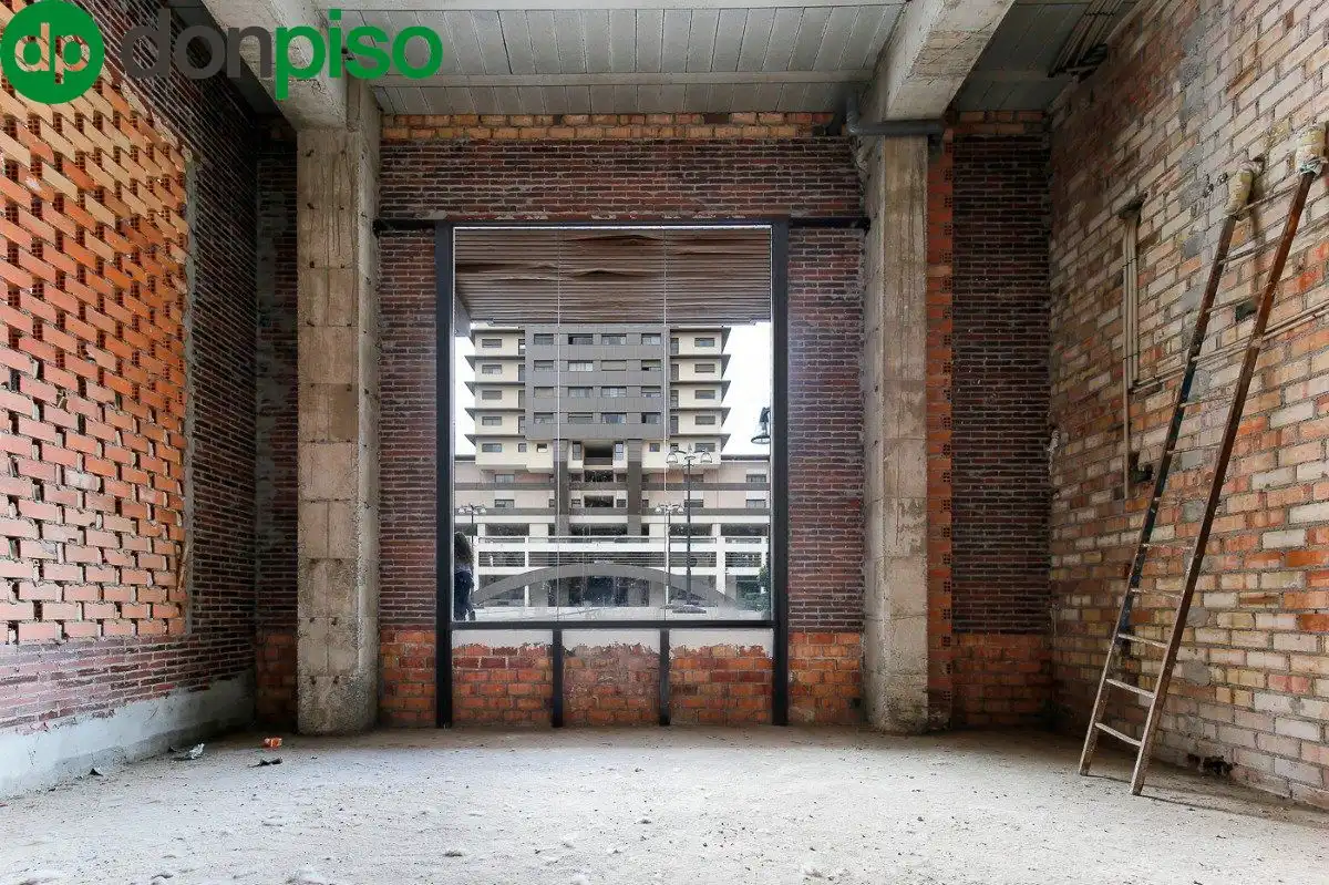 Local comercial en venda a Plaza San Lazaro, imagen 5