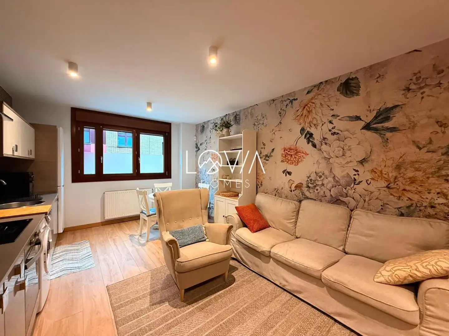 Living room of Flat for sale in Gijón   with Heating and Furnished