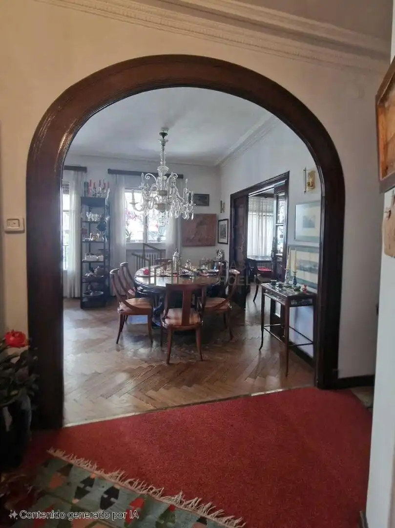Flat for sale in Paseo Constitución - Las Damas