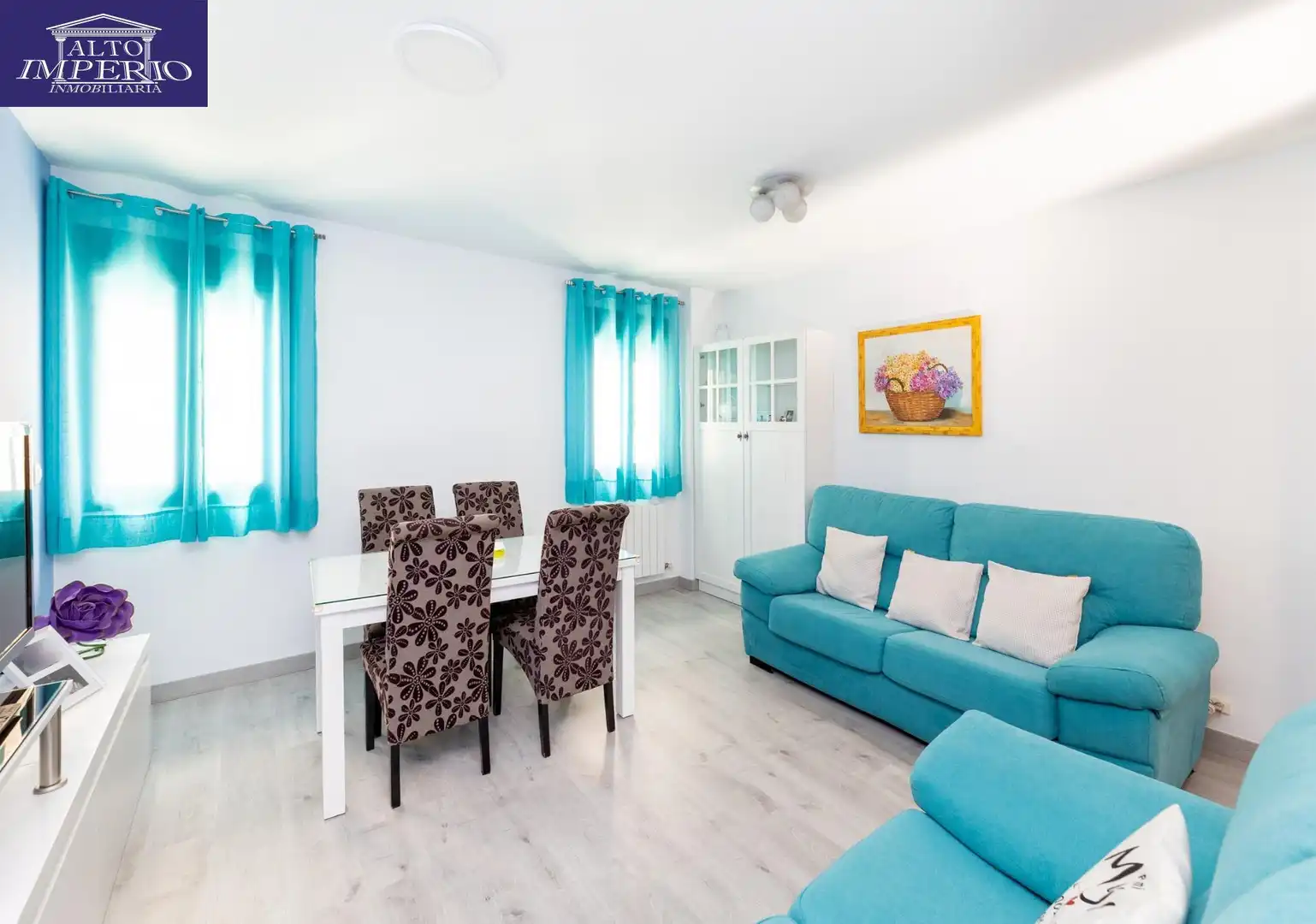 Sala de estar de Piso en venta en Granada con Aire acondicionado, Calefacción y Trastero
