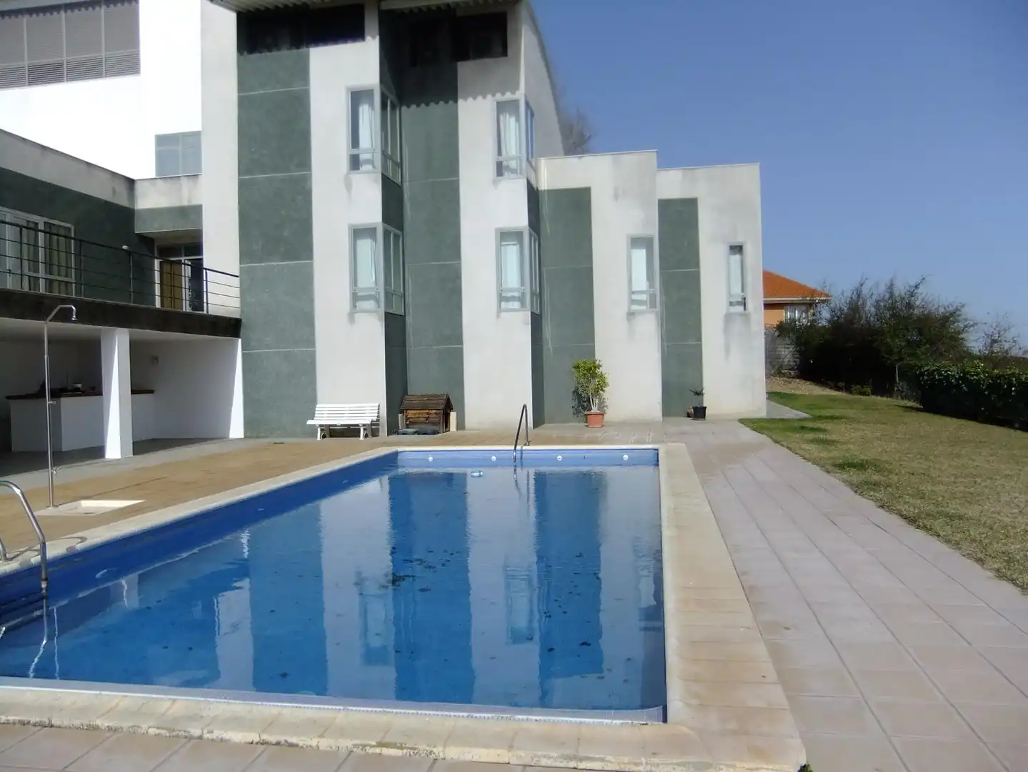 Piscina de Casa o xalet en venda en Badajoz amb Aire condicionat, Calefacció i Jardí privat