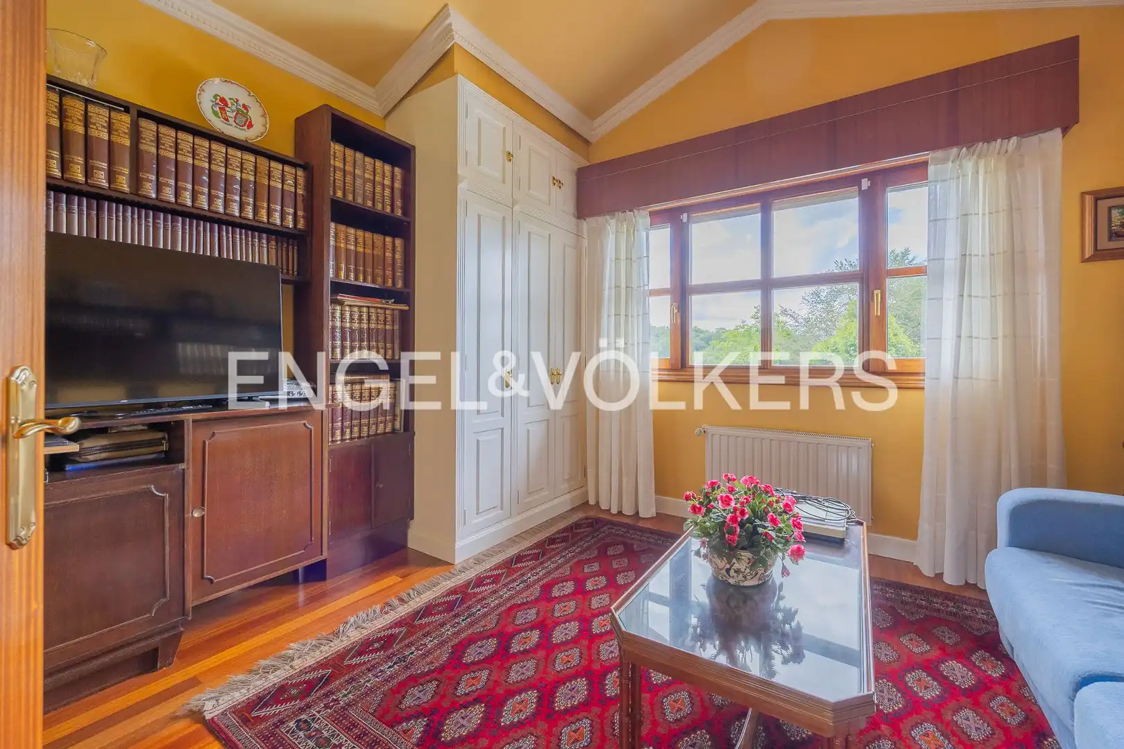 Comedor de Casa o chalet en venta en Loiu con Calefacción, Jardín privado y Trastero