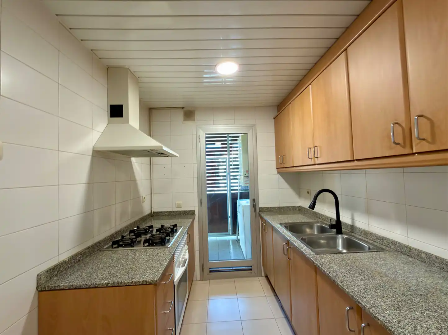 Piso con ascensor en venta en Carrer de Fluvià, imagen 2