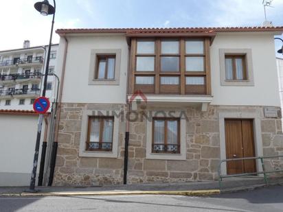 Vista exterior de Casa o xalet en venda en Ferrol amb Terrassa i Traster