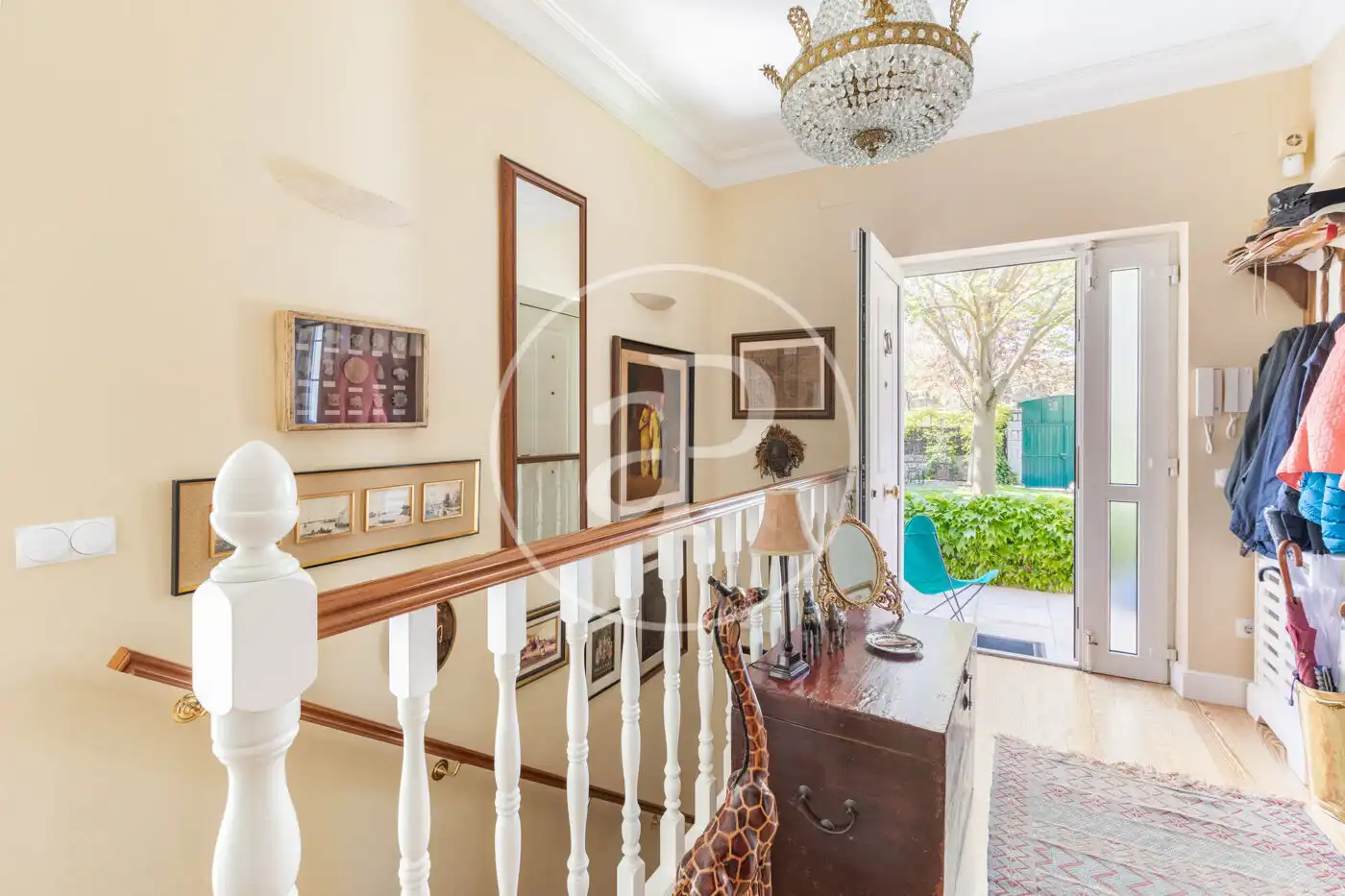 Houses for sale in Madrid  with Air Conditioner, Heating and Private garden