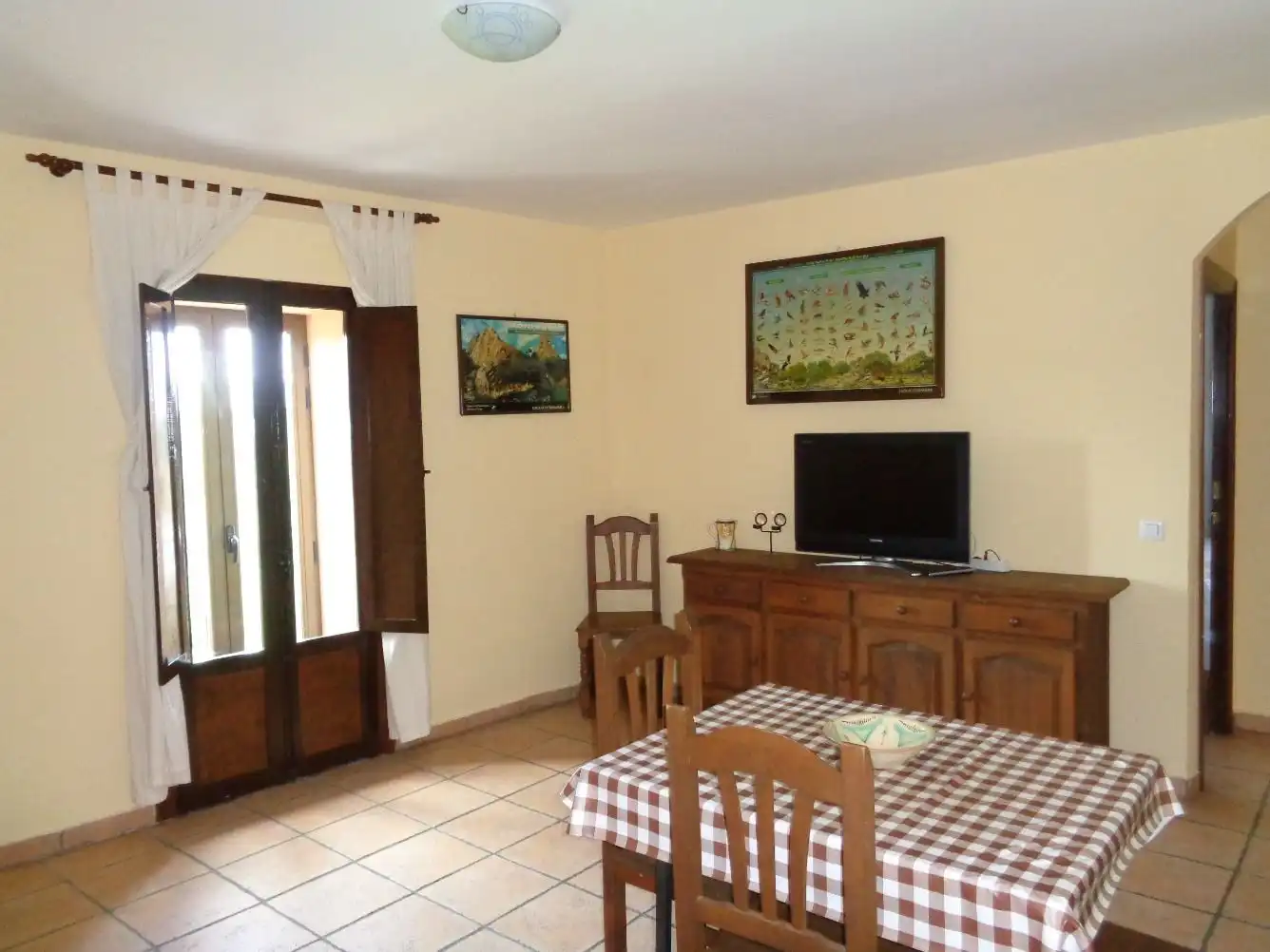 Casa adosada en venta en Calle Retamar, Romangordo