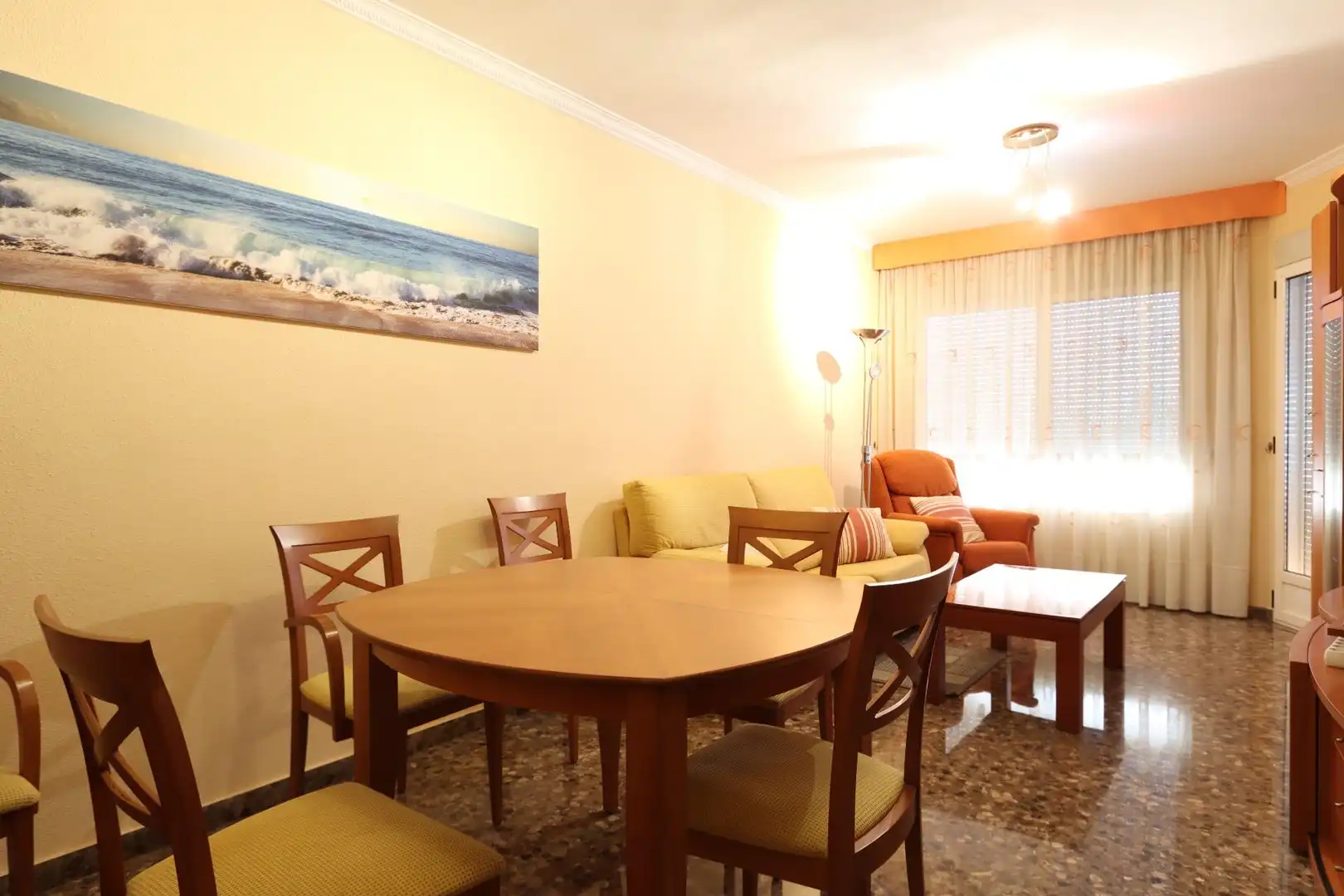 Living room of Flat for rent in La Pobla de Vallbona  with Furnished and Balcony