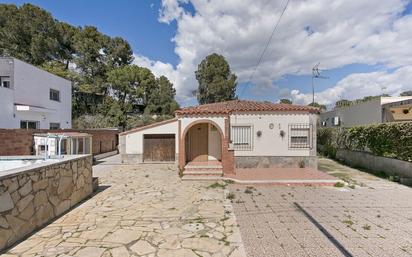 Exterior view of House or chalet for sale in Martorell