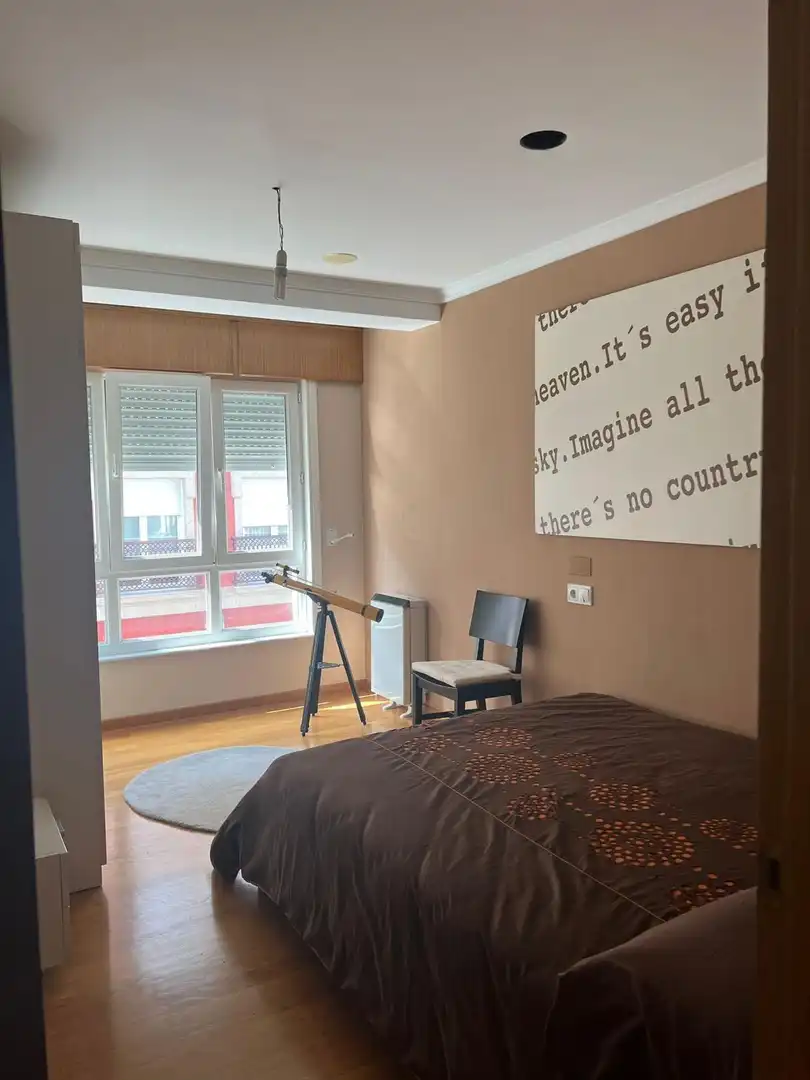 Schlafzimmer von Wohnungen zur Miete in Noia mit Heizung, Möbliert und Balkon