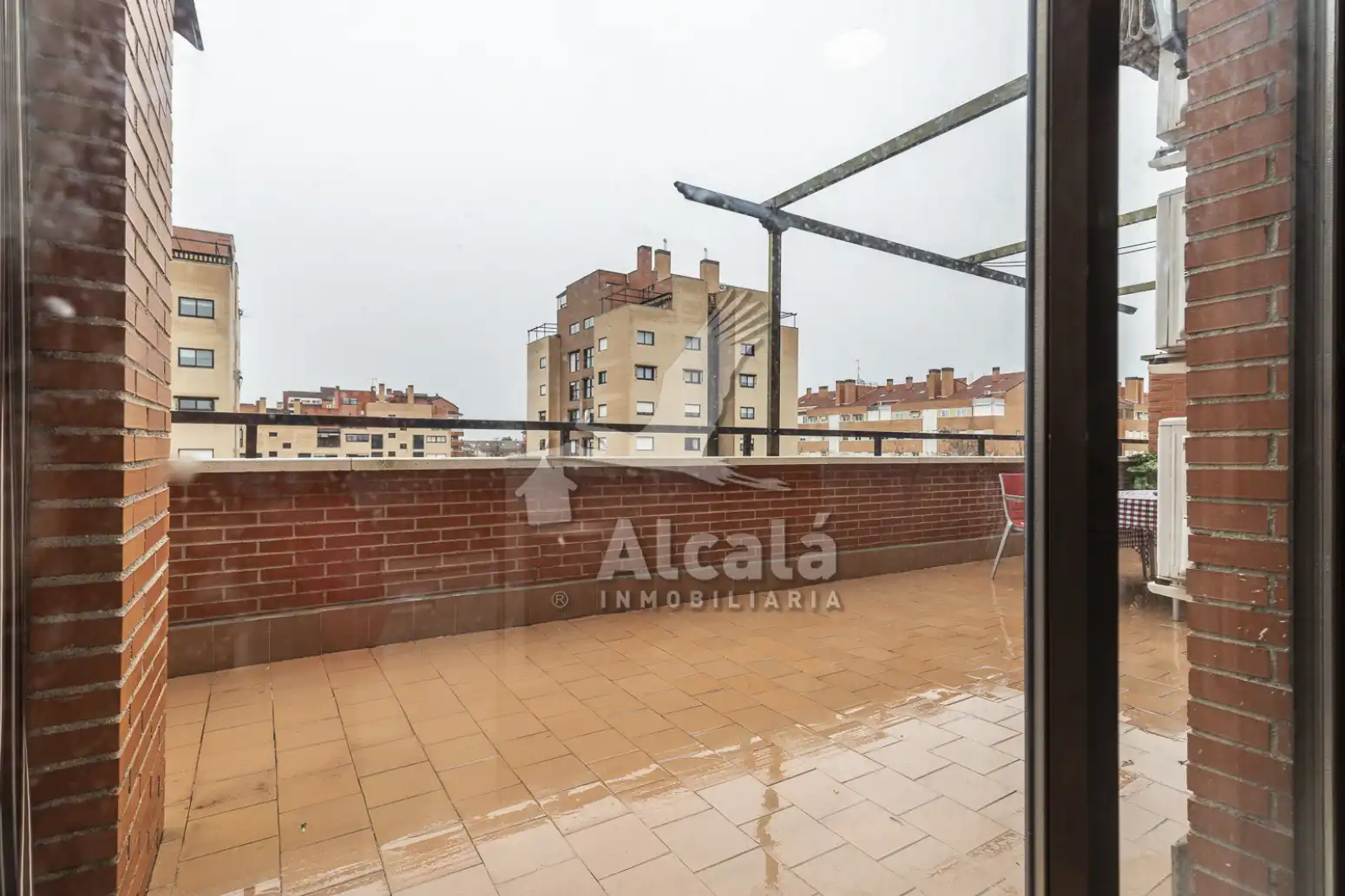 Terraza de Ático en venta en Alcalá de Henares con Aire acondicionado, Calefacción y Terraza