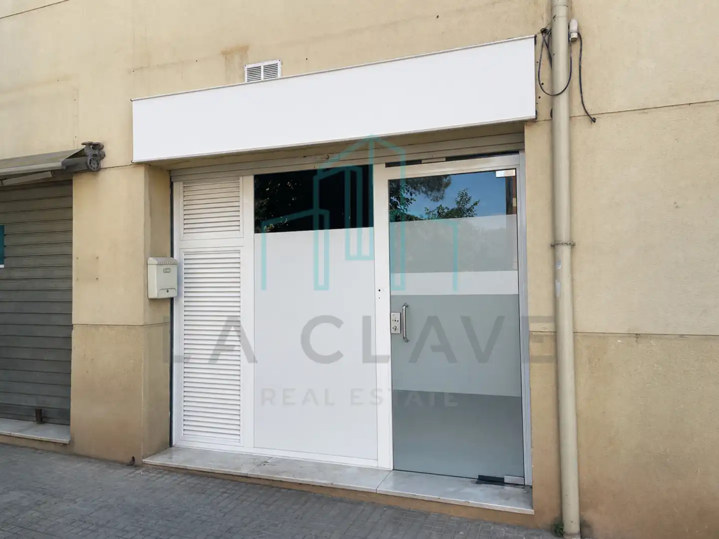 Local commercial à vendre à Avinguda Prat de la Riba, imagen 3