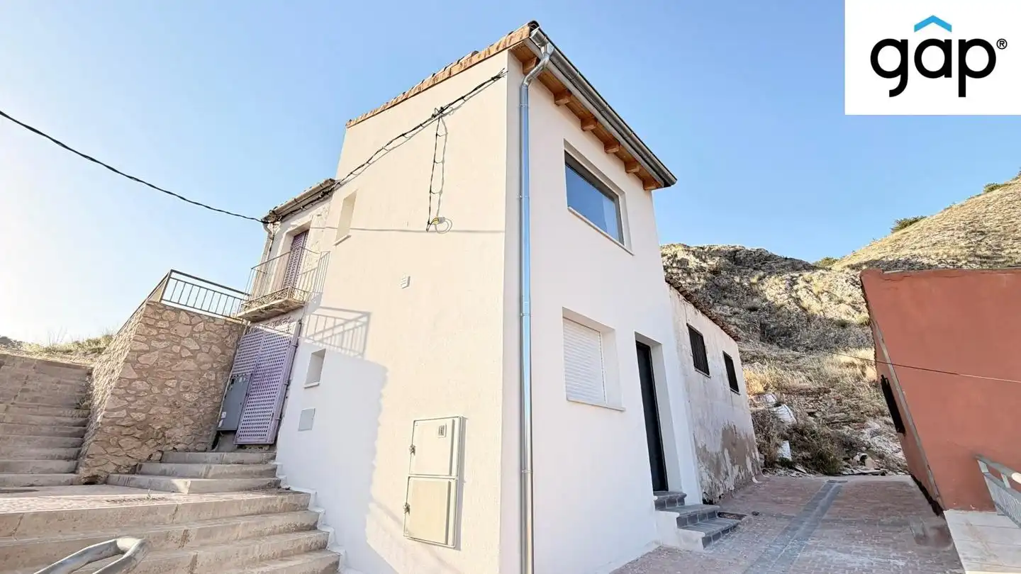 Exterior view of Houses for sale in Cuenca  with Heating and Furnished