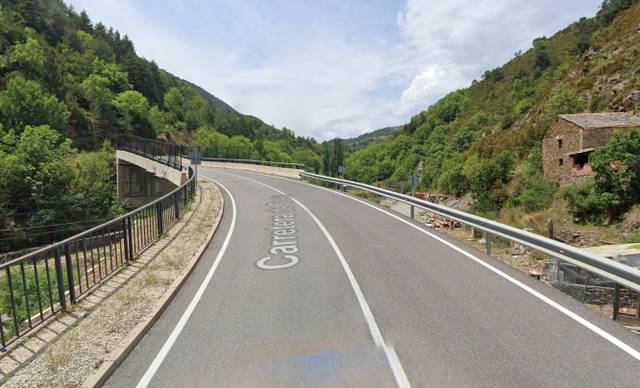 Casa-chalet en Venta en Toses