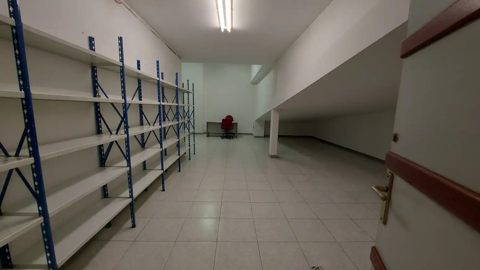 Business premises for sale in Logroño - Calle General Vara de Rey, imagen 8