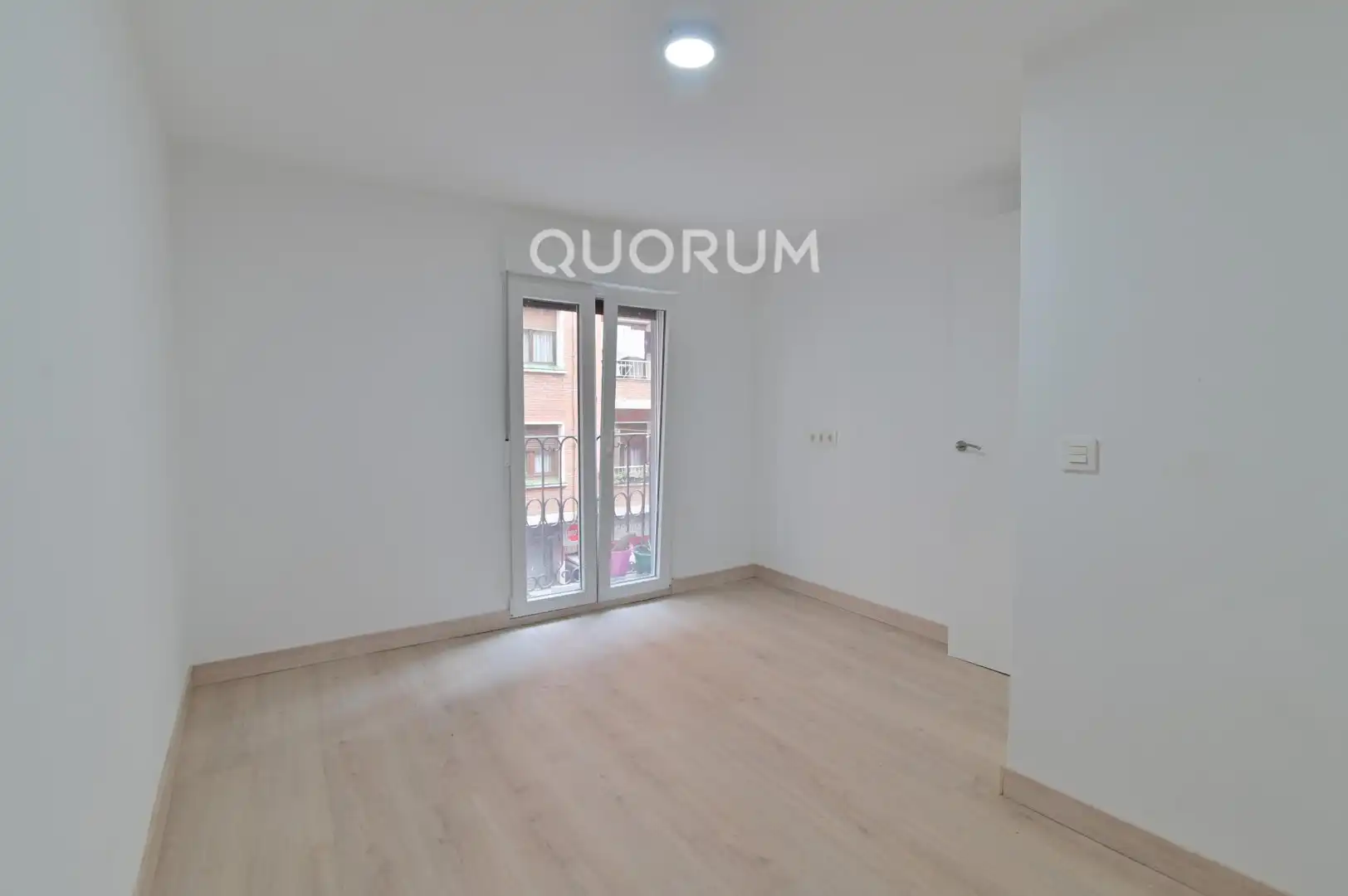Bedroom of Flat for sale in Bilbao   with Balcony