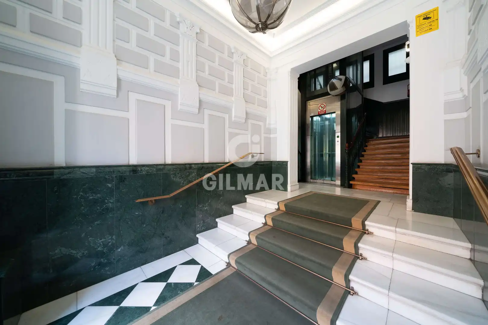 Piso en venta en Madrid con Calefacción