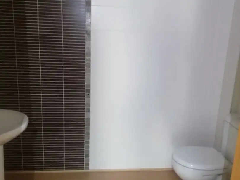 Baño de Oficina de alquiler en Molina de Segura con Aire acondicionado y Internet