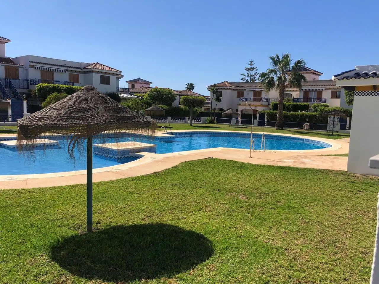 Schwimmbecken von Wohnung zur Miete in Vera mit Klimaanlage, Terrasse und Möbliert