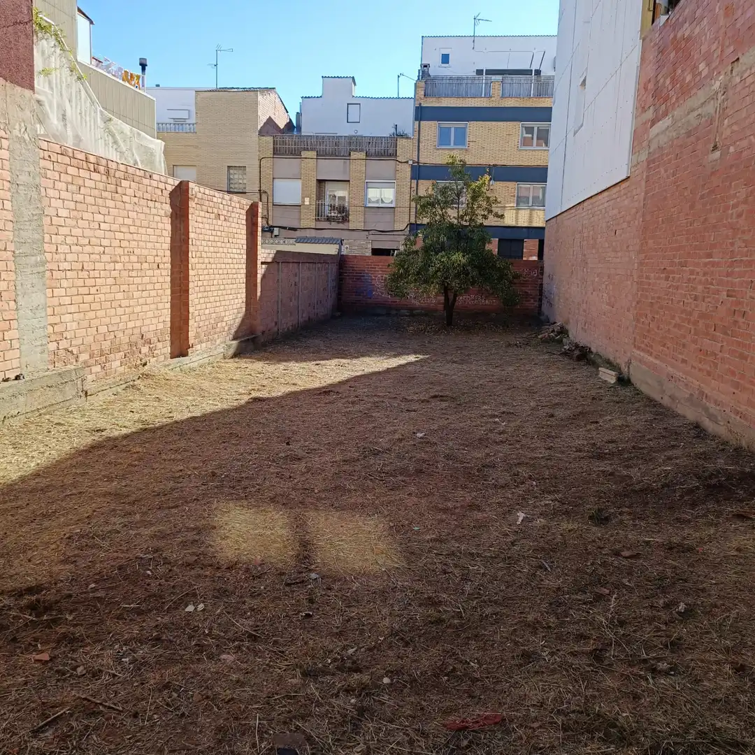Terreno residencial en venta en Carrer Churruca