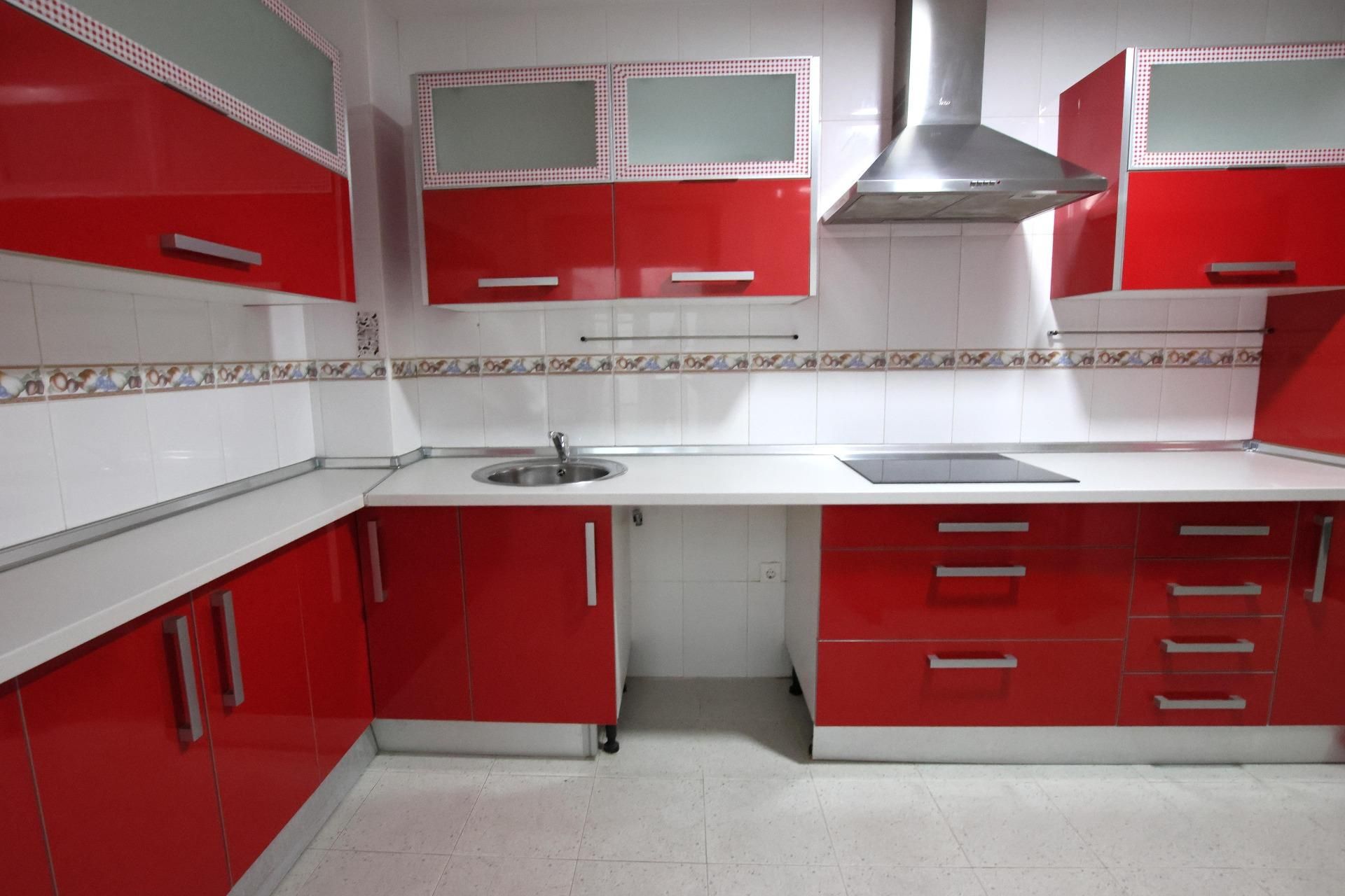 Kitchen of Flat to rent in Montijo  with Terrace, Storage room and Balcony