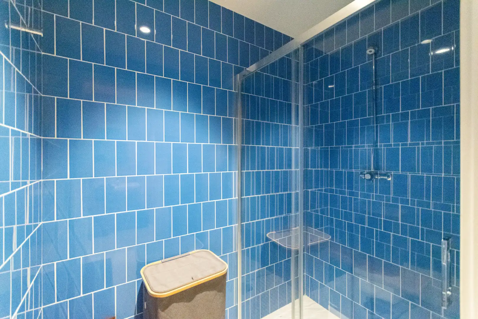 Badezimmer von Büro zur Miete in Cornellà de Llobregat mit Klimaanlage, Heizung und Alarm
