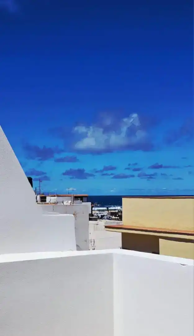 Vista exterior de Dúplex en venta en La Oliva con Trastero y Balcón
