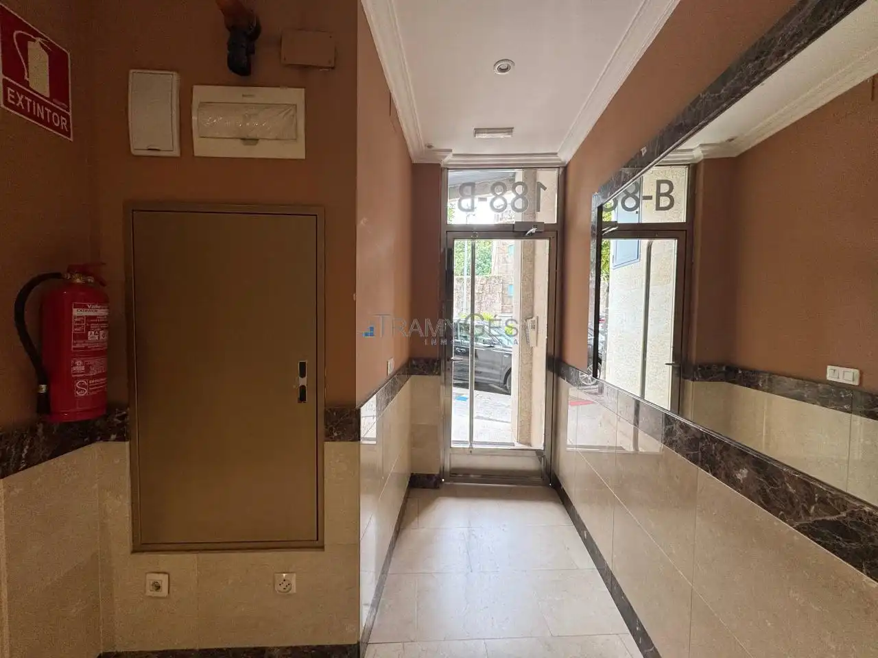 Flat for sale in Vigo   with Heating