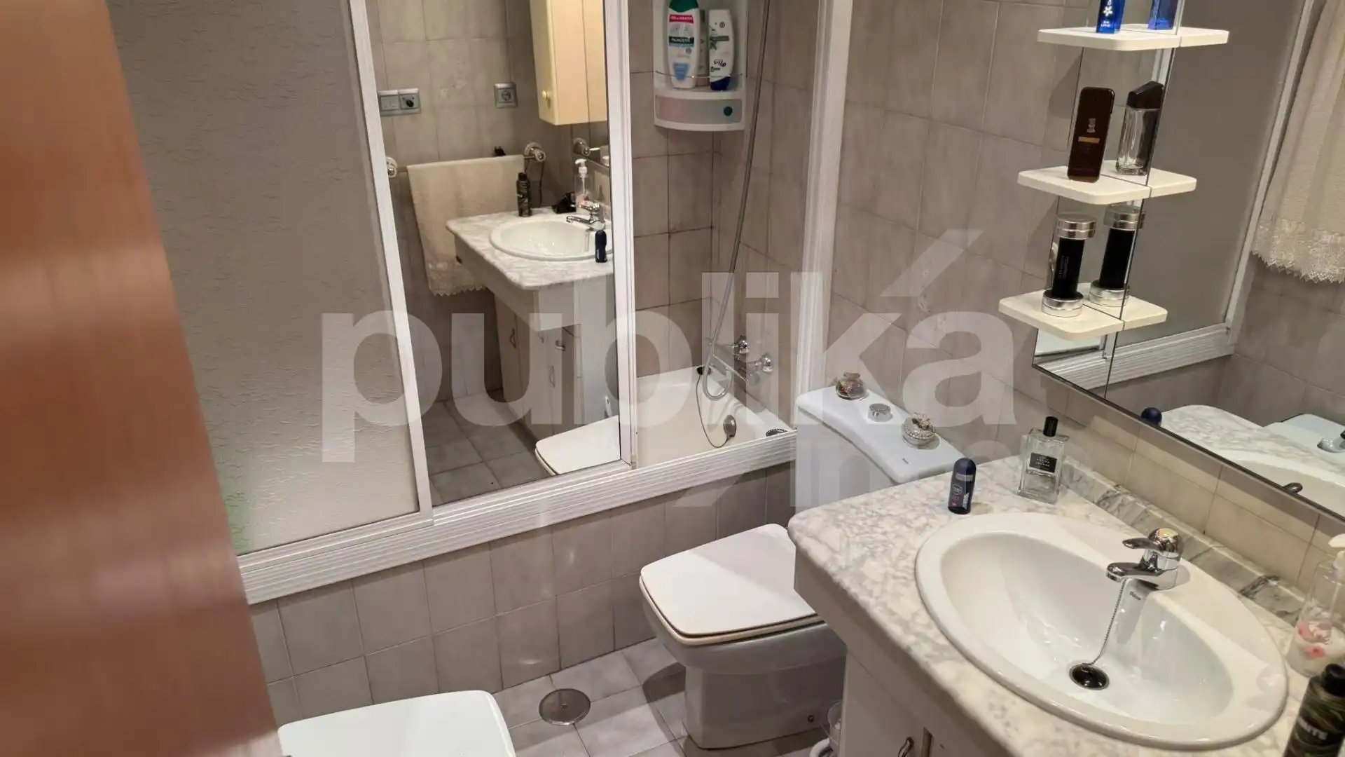 Bany de Pis en venda en Elche / Elx