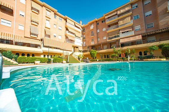 Swimming pool of Planta baja to rent in  Córdoba Capital  with Air Conditioner, Heating and Furnished