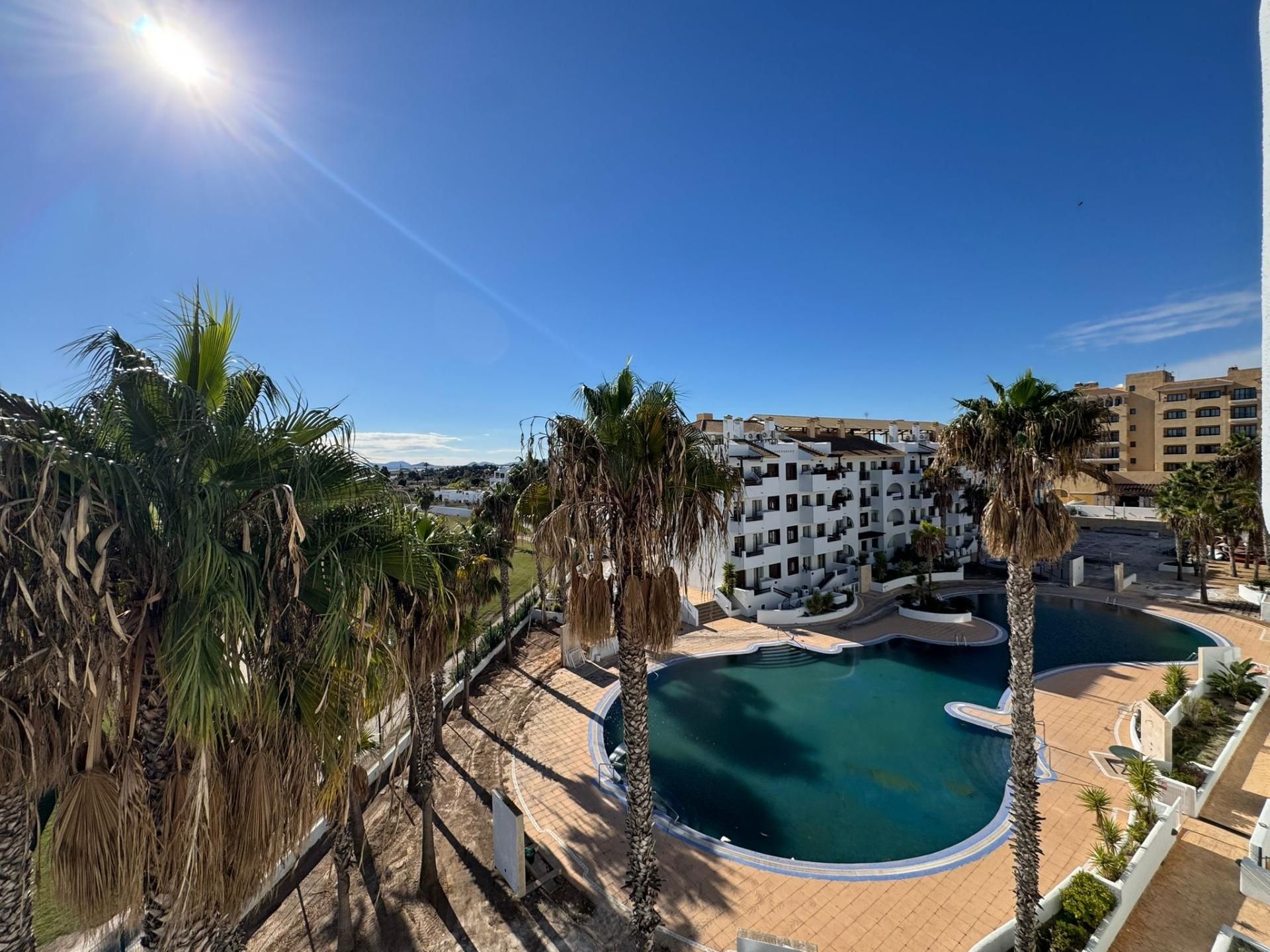 Exterior view of Flat for sale in Los Alcázares  with Air Conditioner, Heating and Private garden