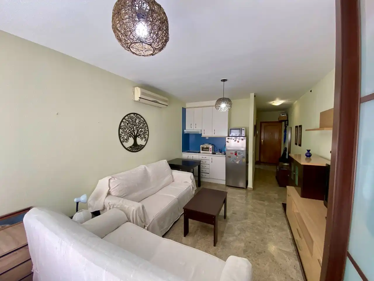 Sala de estar de Estudio en venta en Ciudad Real con Aire acondicionado, Calefacción y Amueblado