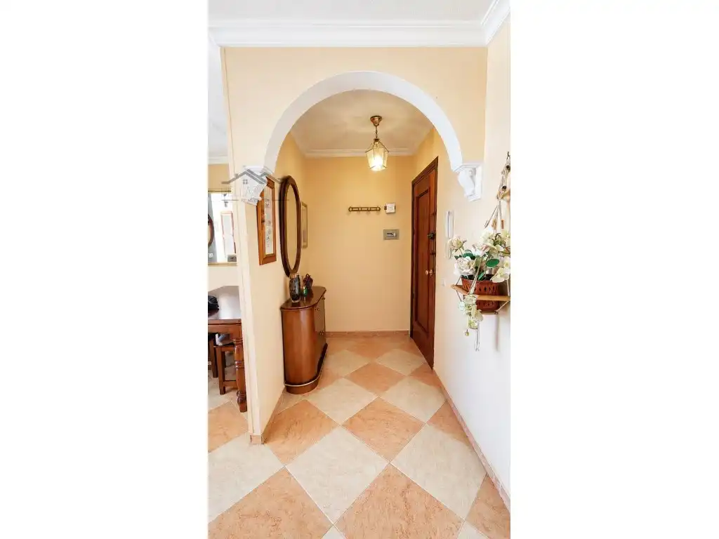 Piso en venta en Marbella con Amueblado