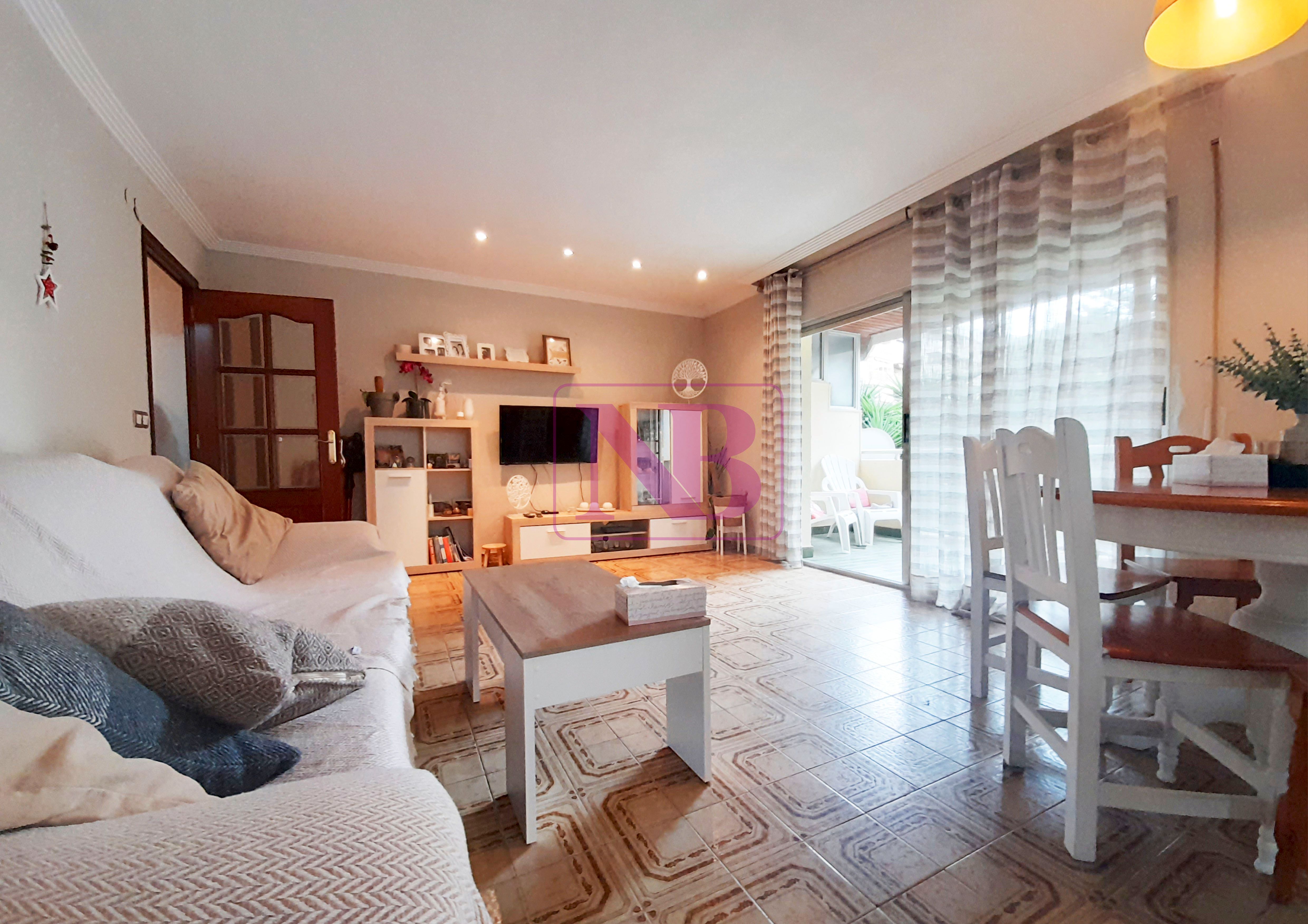 Living room of Flat for sale in Salou  with Heating, Balcony and Community pool