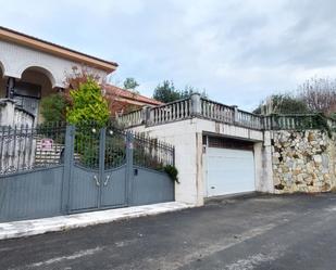 Exterior view of House or chalet for sale in Alfoz de Lloredo  with Heating, Private garden and Terrace