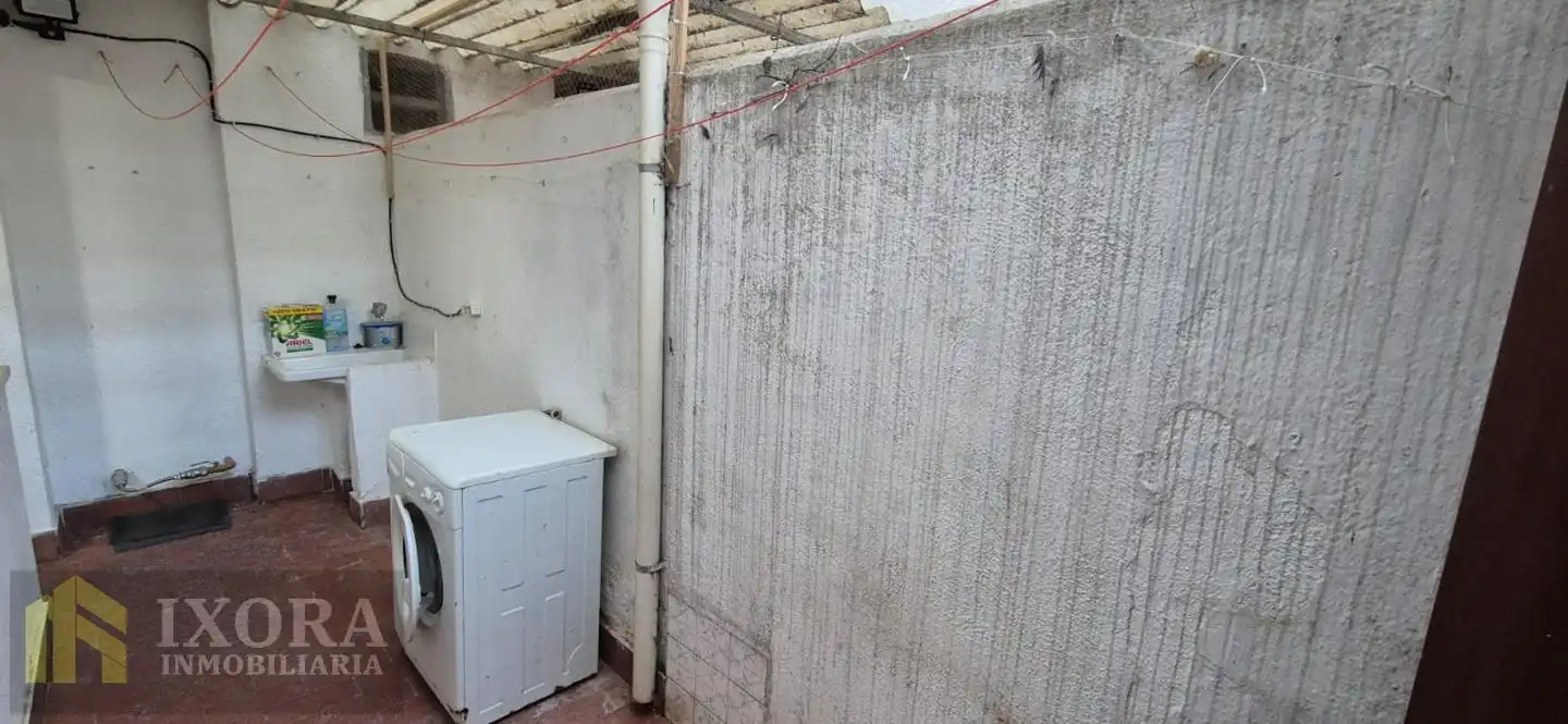 Wohnung zum Verkauf in Linares mit Terrasse